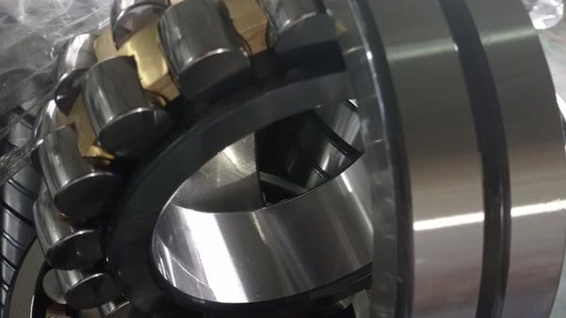 成都推力轴承与普通轴承：本质区别与选型要点